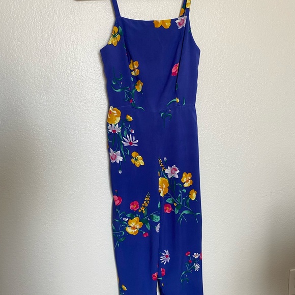 Old Navy Blue Floral Cami smocked back Jumpsuit Size - XS - Picture 3 of 9
